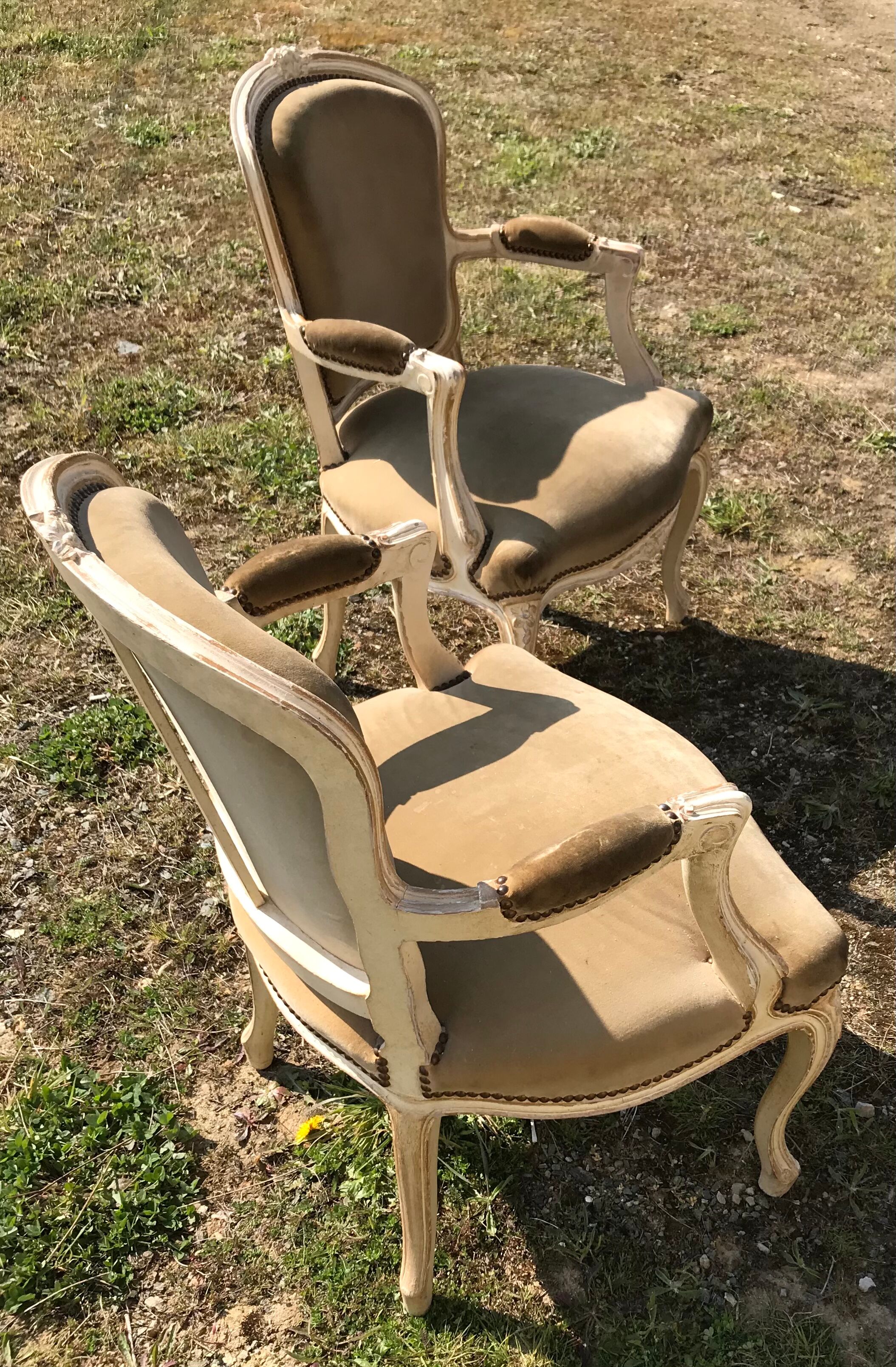 Pair of armchairs style Louis XV