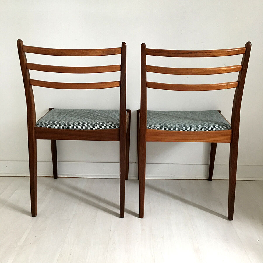 Pair of scandinavian chairs 60