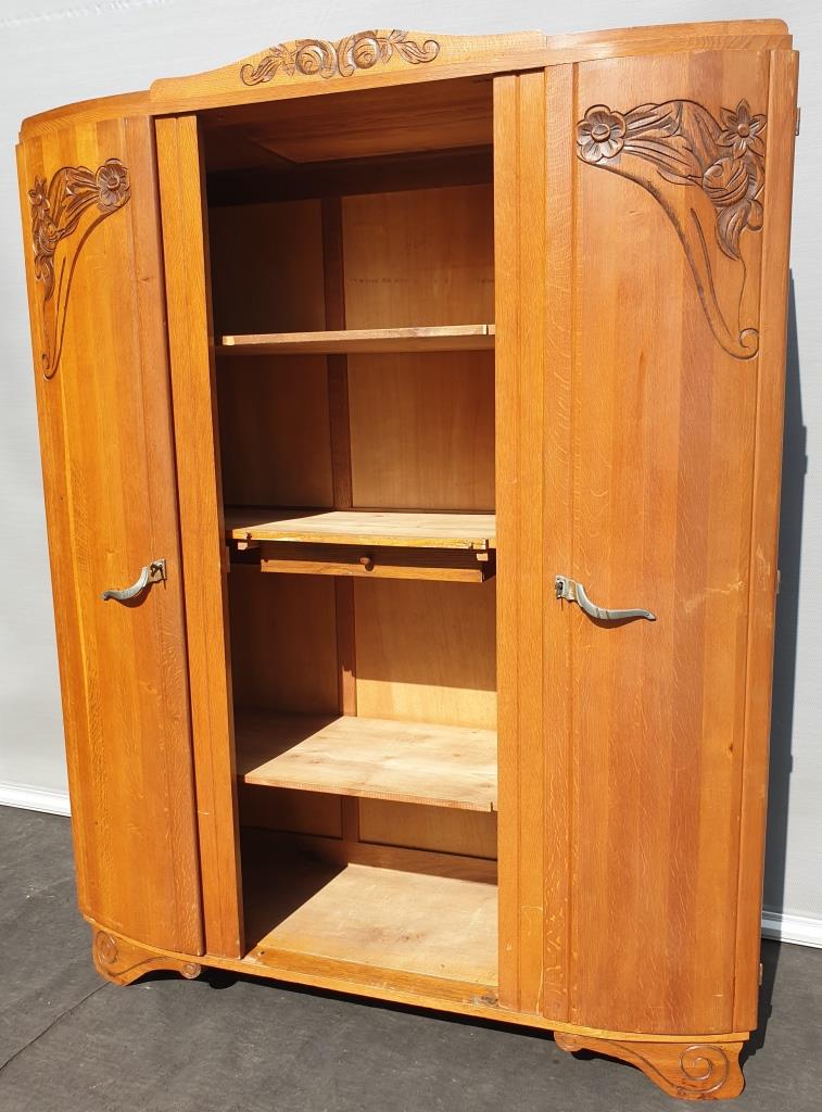 Library Art Deco cabinet curved lines L155