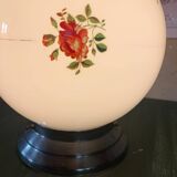 Flowered opaline lamp