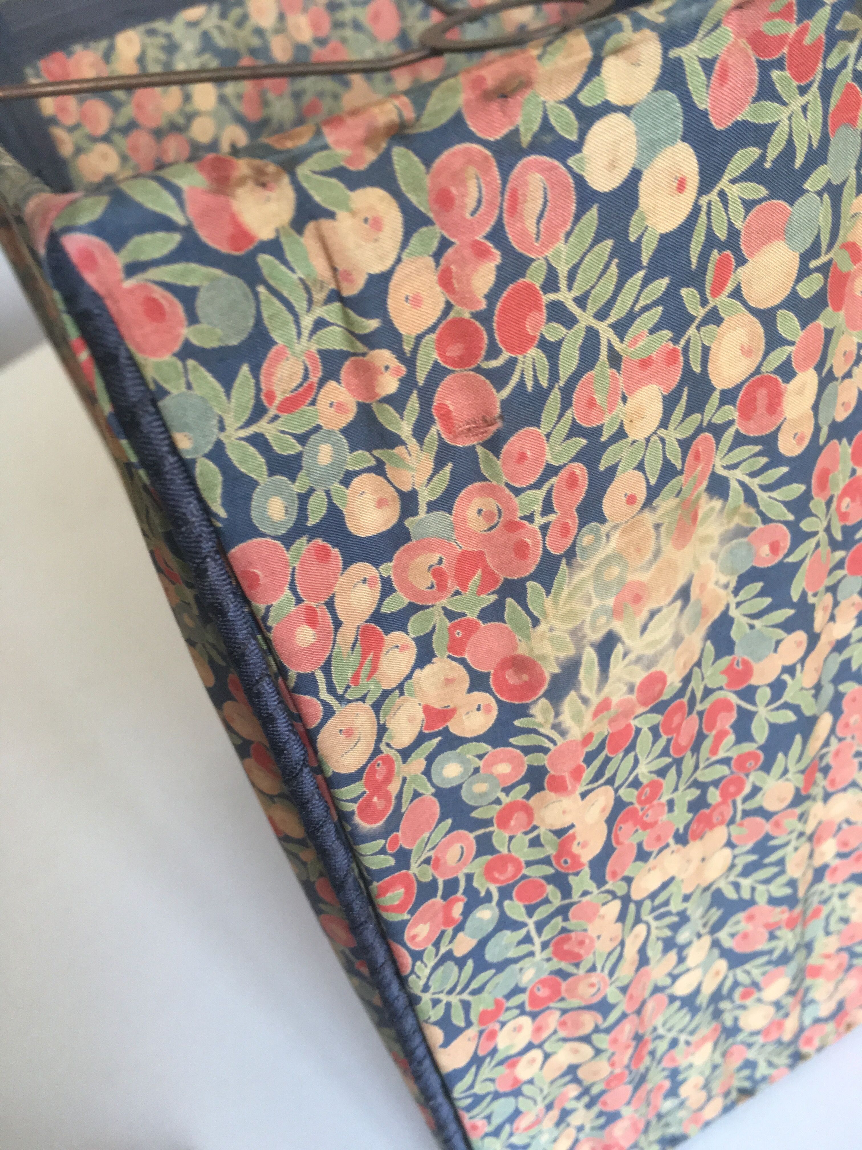 Suspension lampshade in Liberty of London 70s