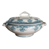 Old tureen or vegetable in Iron Earth Prima de Saint Amand