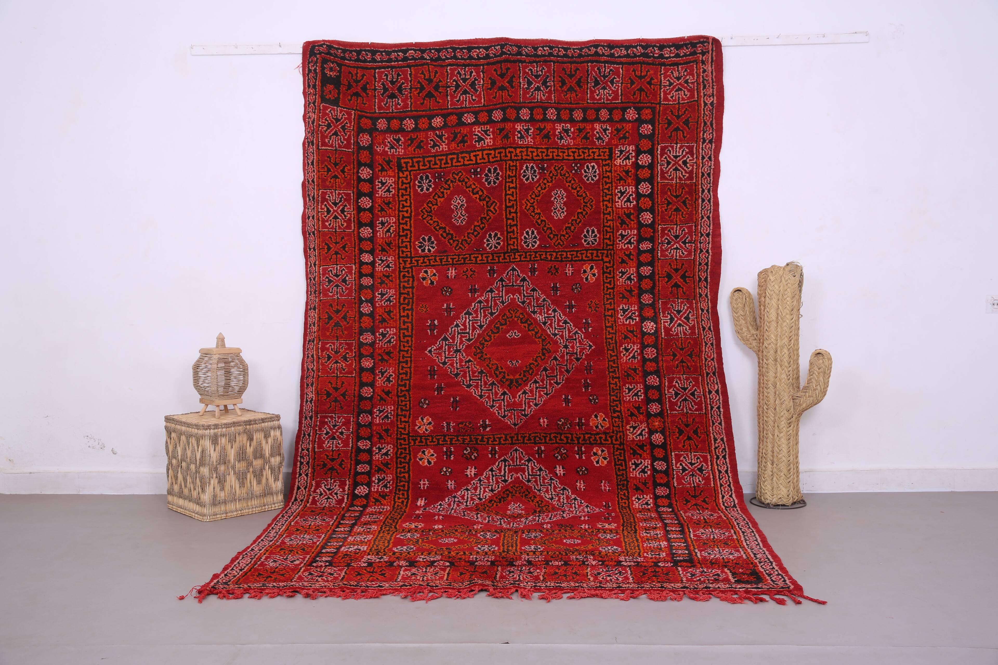 Red Vintage Moroccan Rug 192 x 321 cm - Berber Wool Rug - Handmade Rug Boho