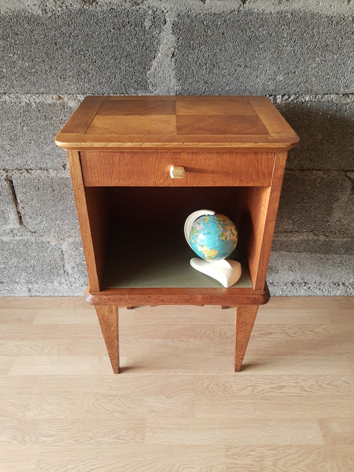 Vintage oak bedside/nightstand
