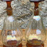 2 carafes cap and vintage amber base