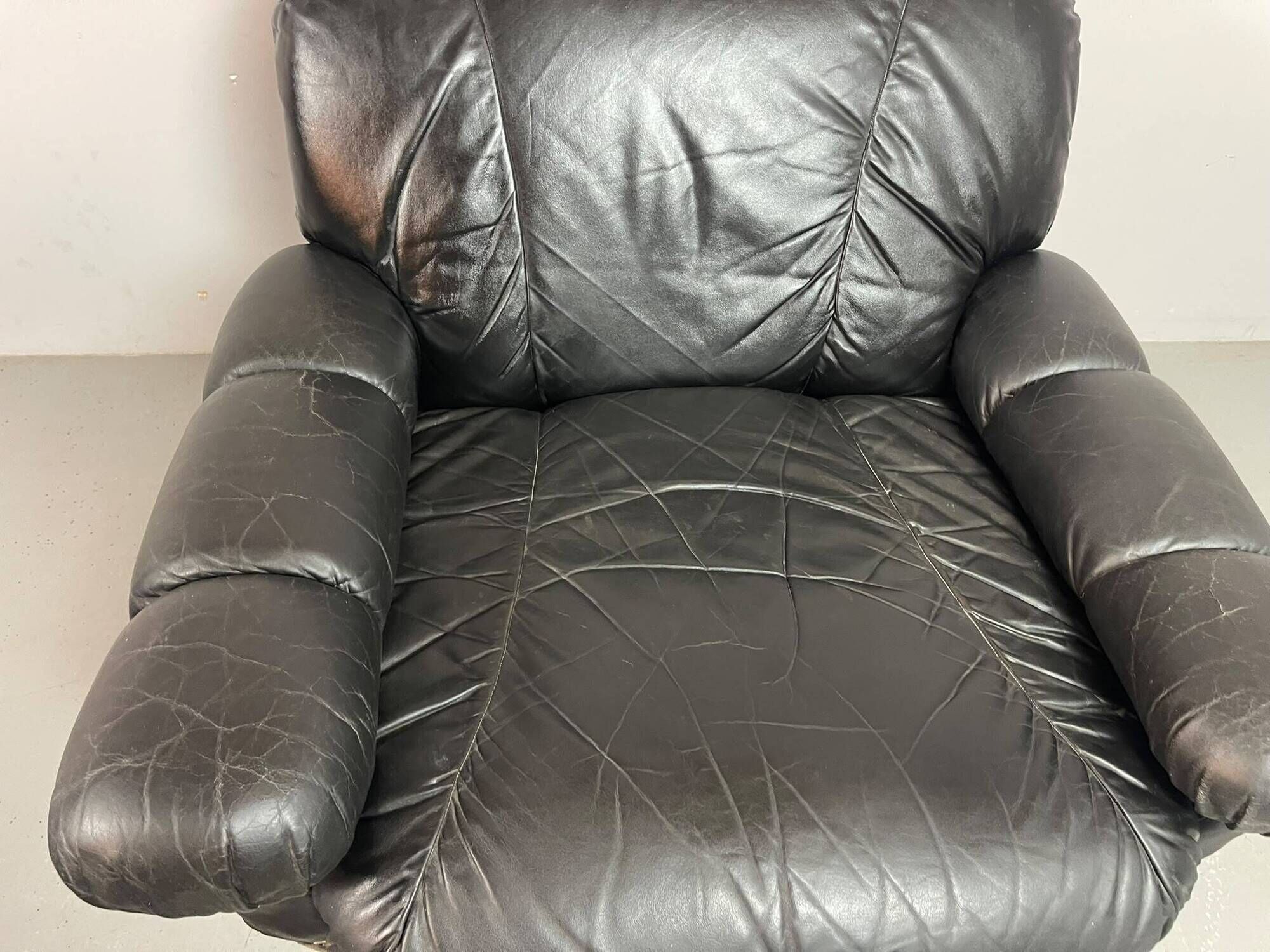 Large Set of Italian Space Age Black Leather Lounge Chairs with Brass