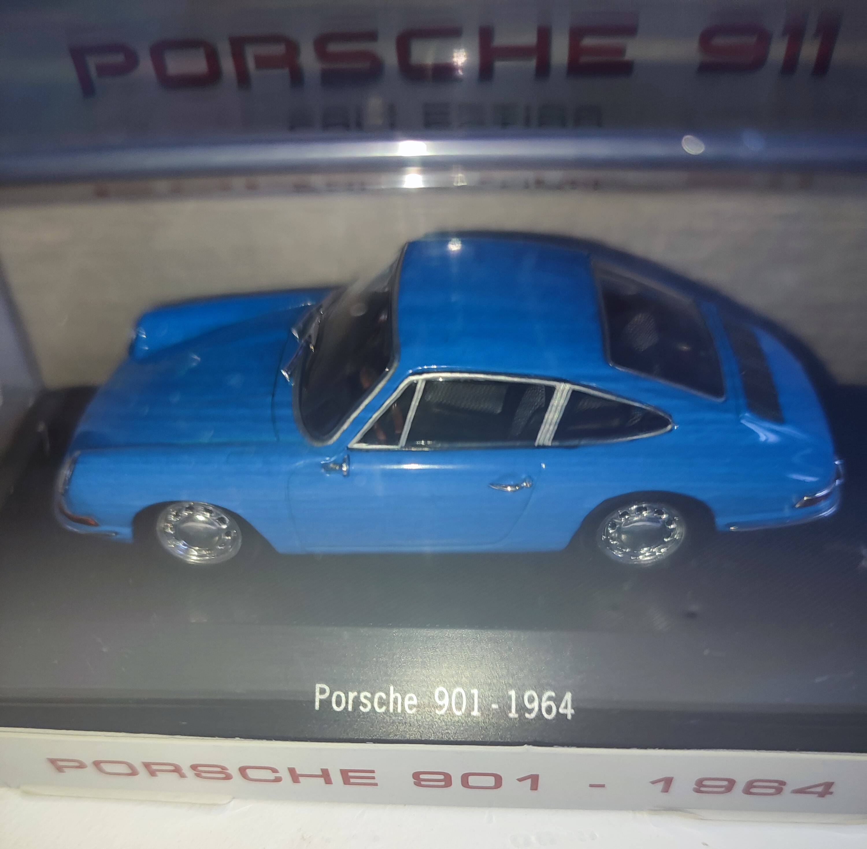 Porsche 901 (1964) 1.43rd + booklet