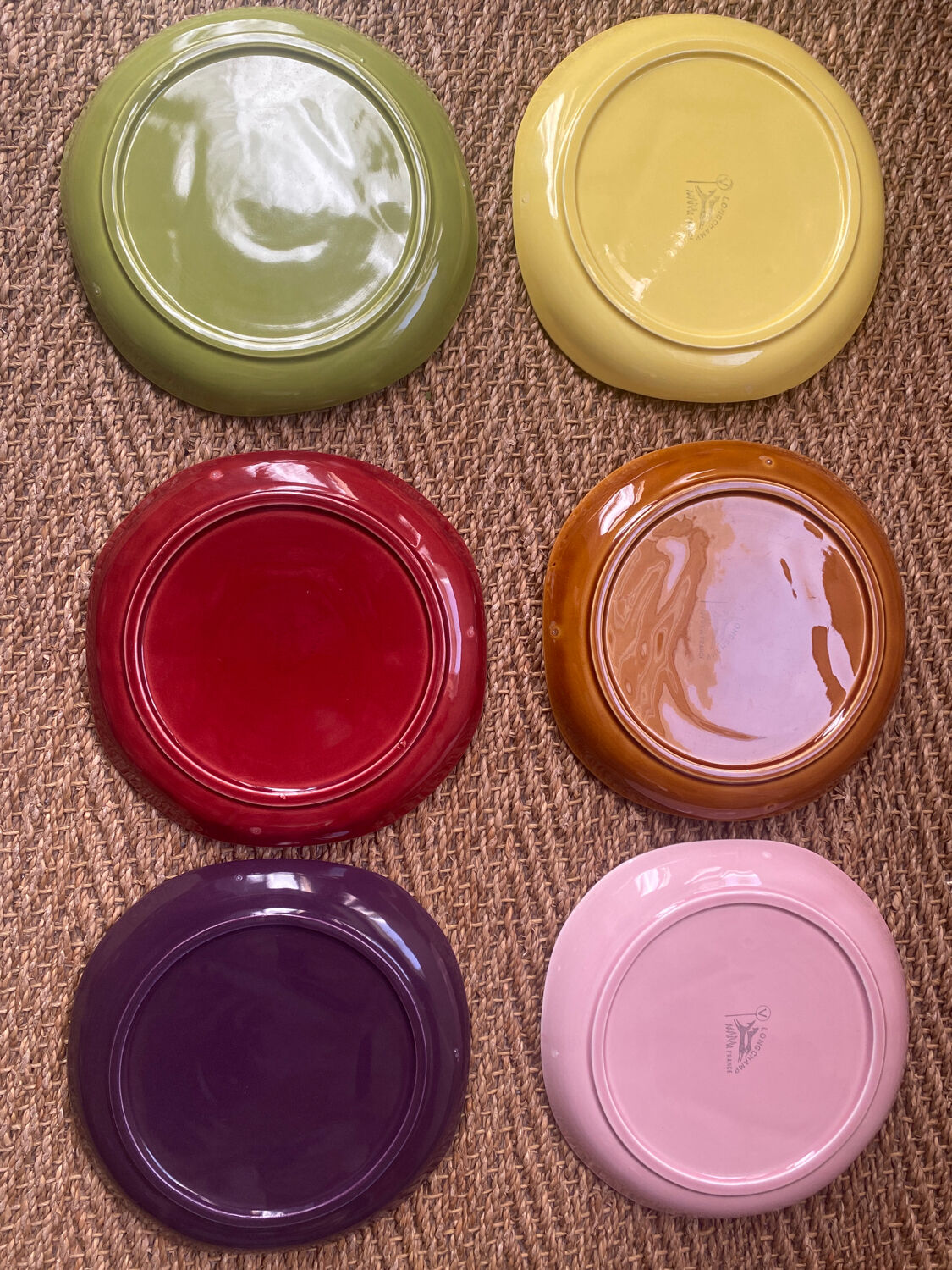Longchamp fondue plates