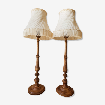 Pair of wooden lamps, pleated lampshade