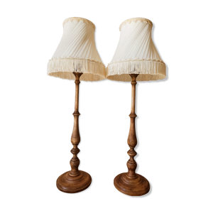 Paire de lampes en bois,