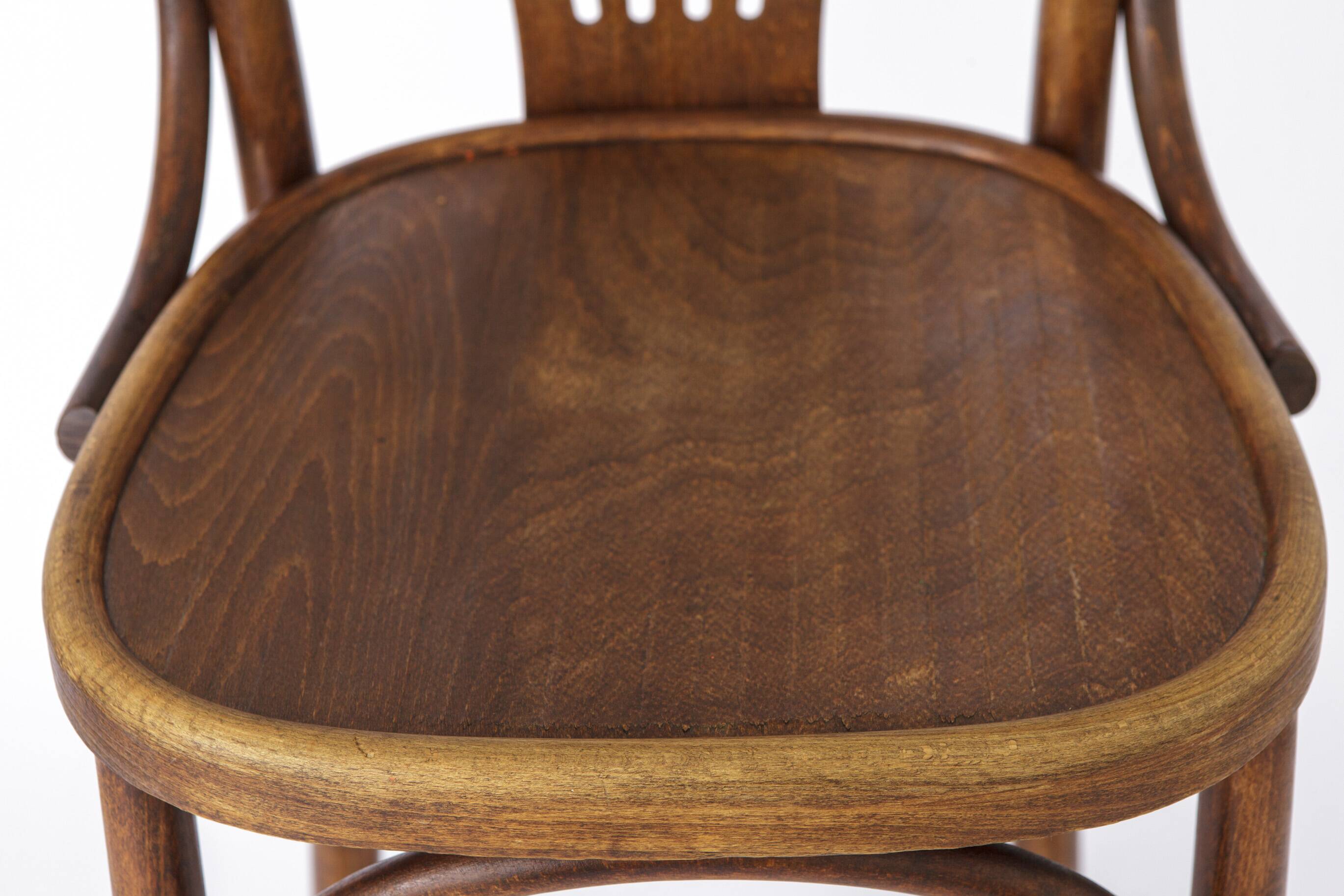 1 tabouret haut de pub irlandais vintage en bois avec technique de bois courbé des années 1960-1970