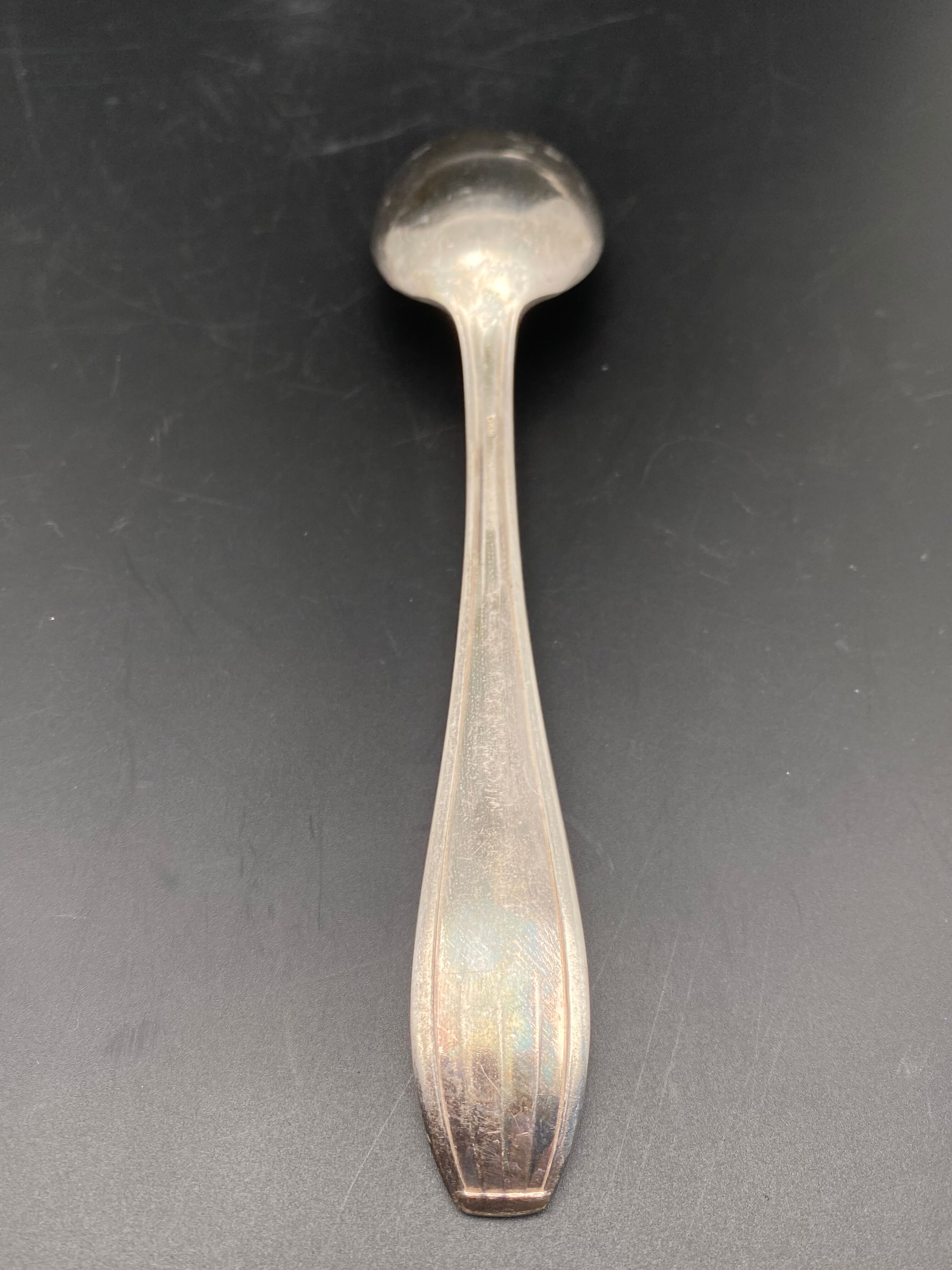 Silver metal cutlery