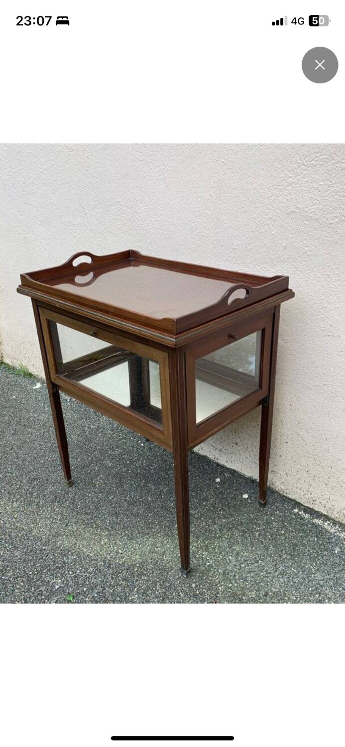 Glass tea table with its tray