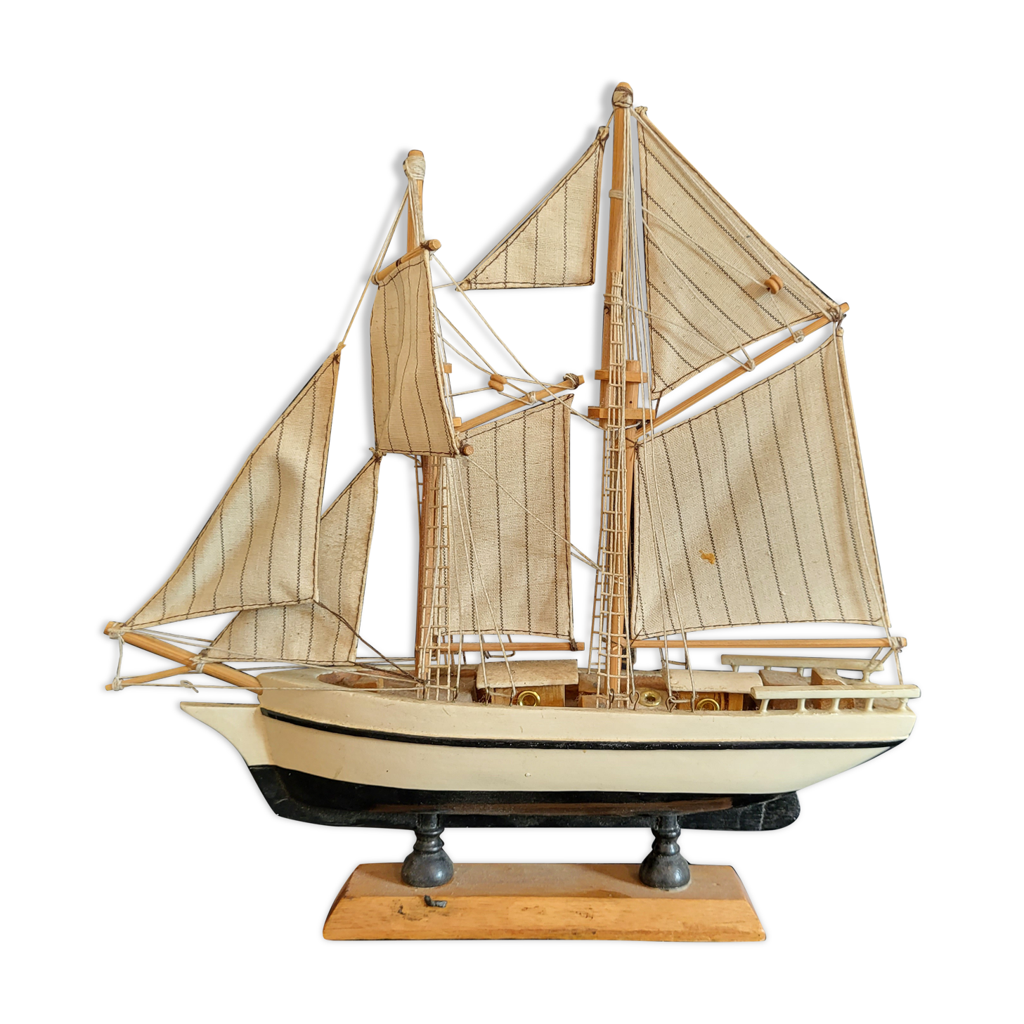 Model boat