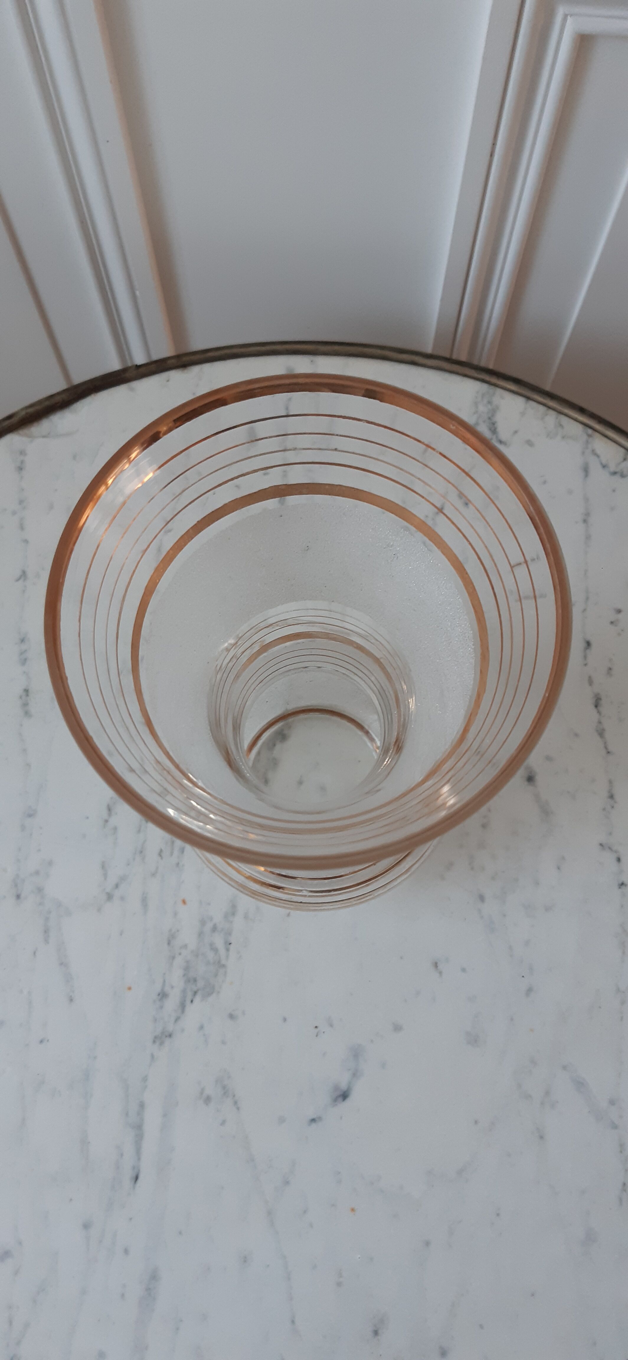 Granite vase gilded bordered years 50-60