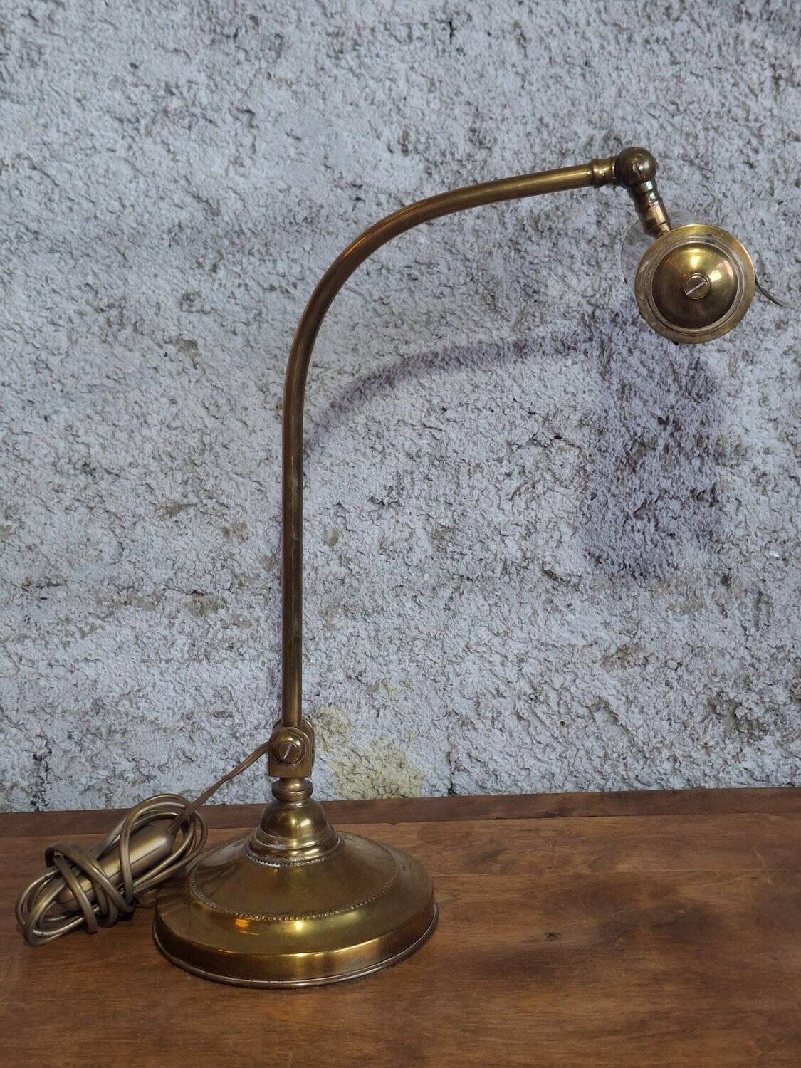 Art Nouveau desk lamp, solid brass with articulated arm – Belle Époque