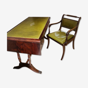 Bureau Anglais et sa chaise