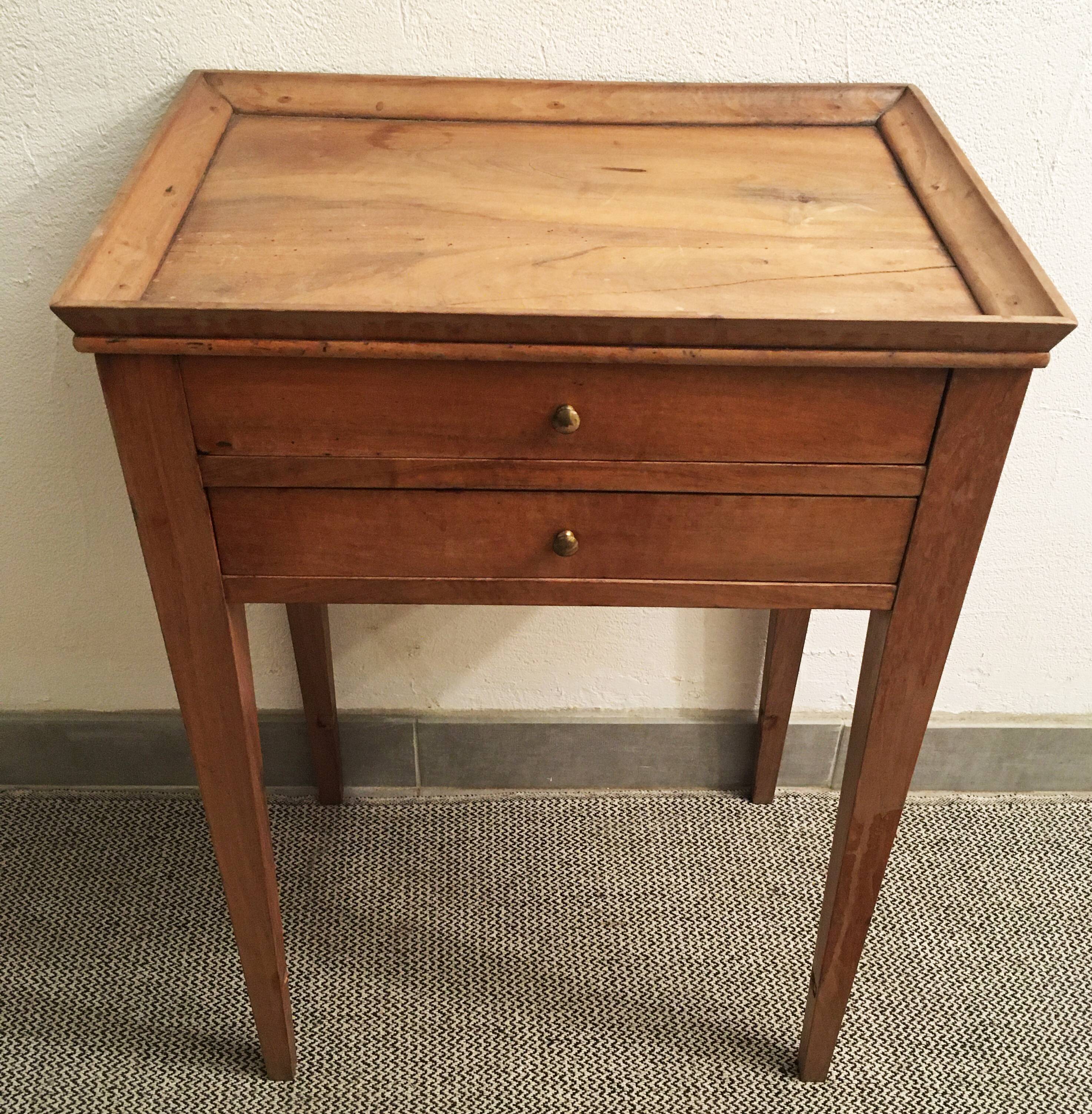Small side table vintage gueridon
