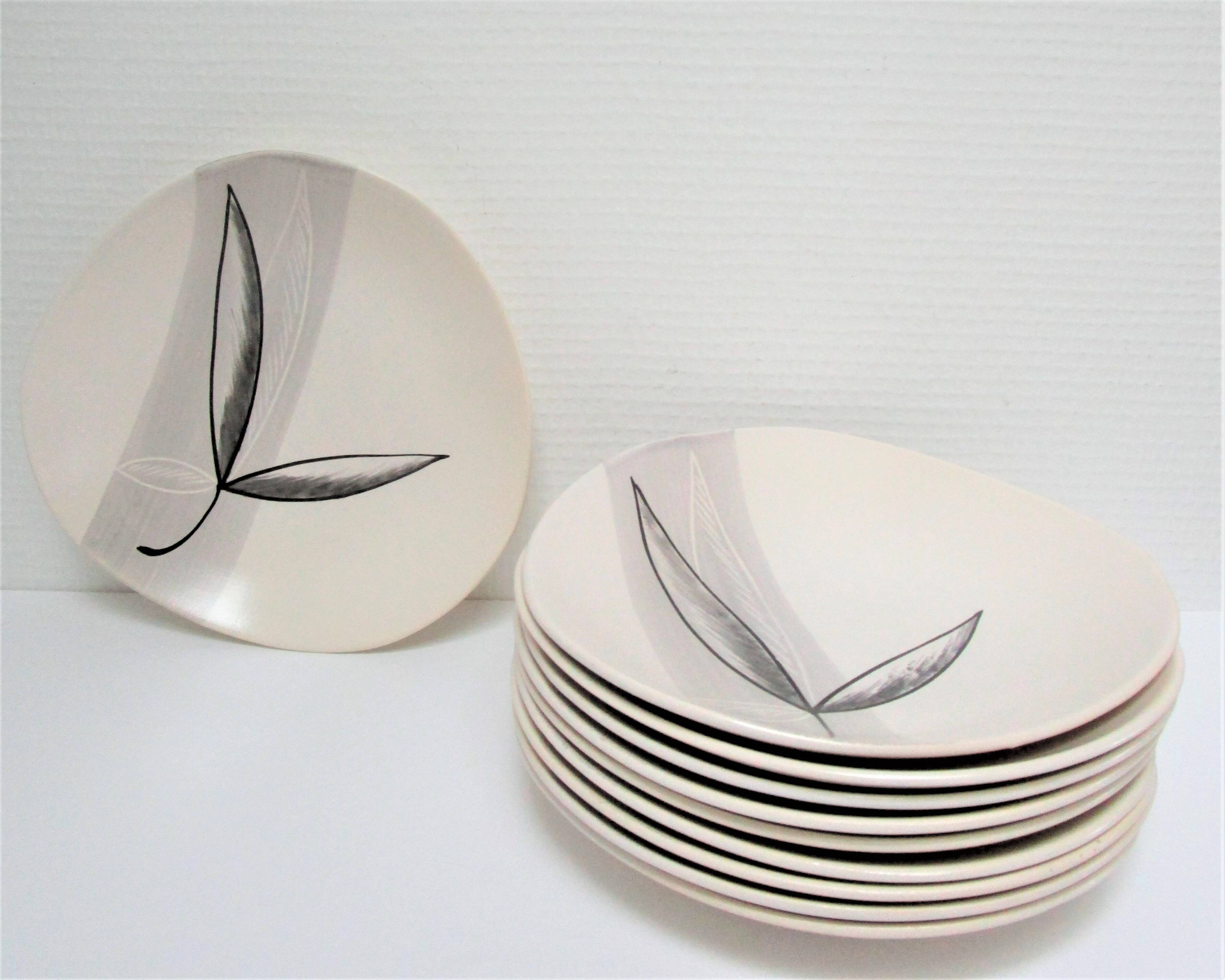 Ten Pornic design plates from the 60s, "Lotus" model