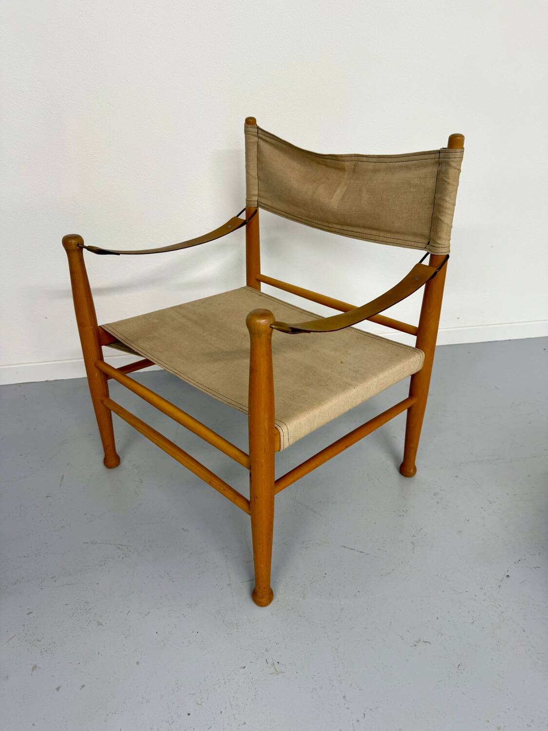 Danish Scandinavian safari chair from the 60s by Farstrup Stolen
