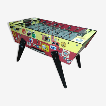 Vintage table football in formica from the 50s/60s