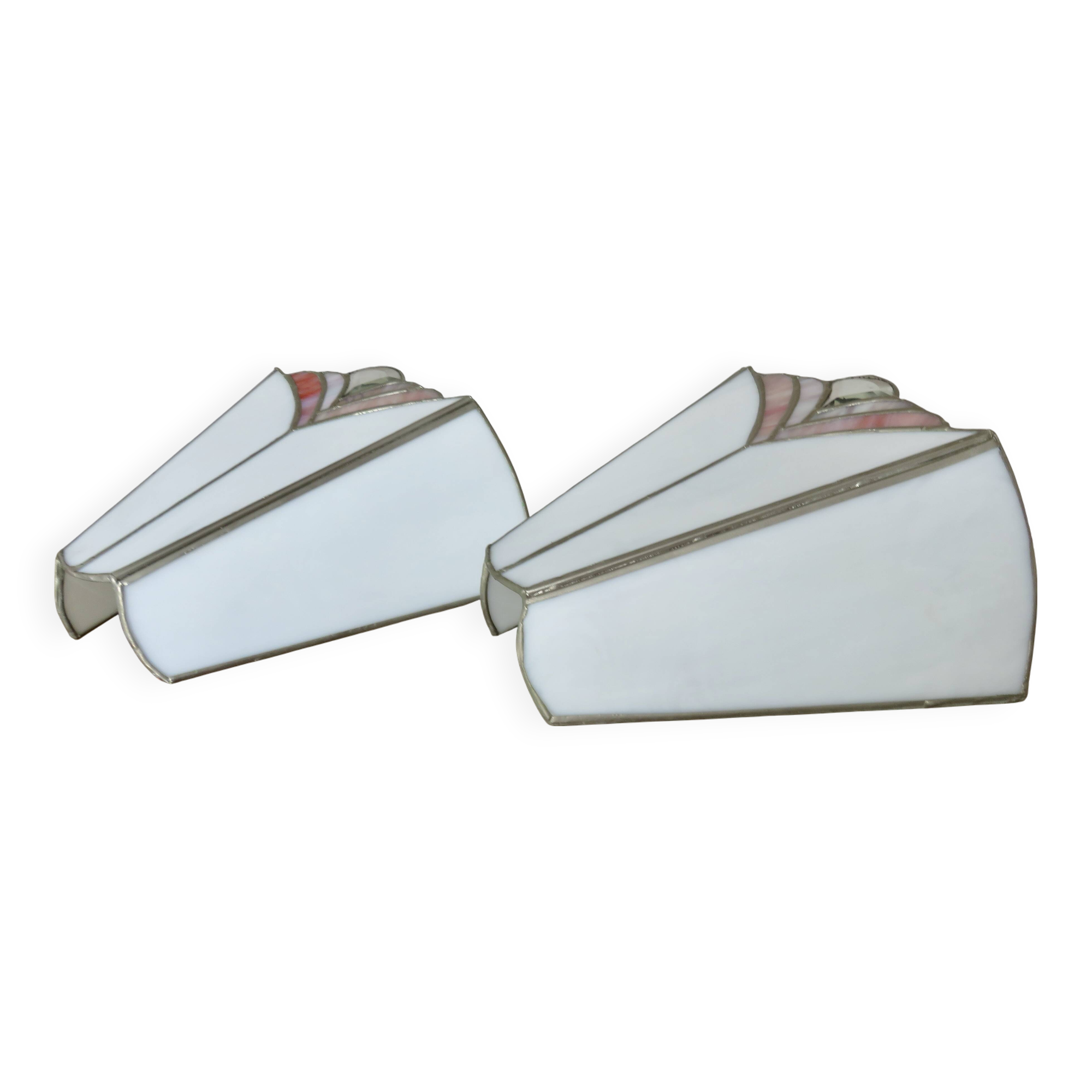 Pair of white and pink glass paste wall lights, Italy, Art Deco style