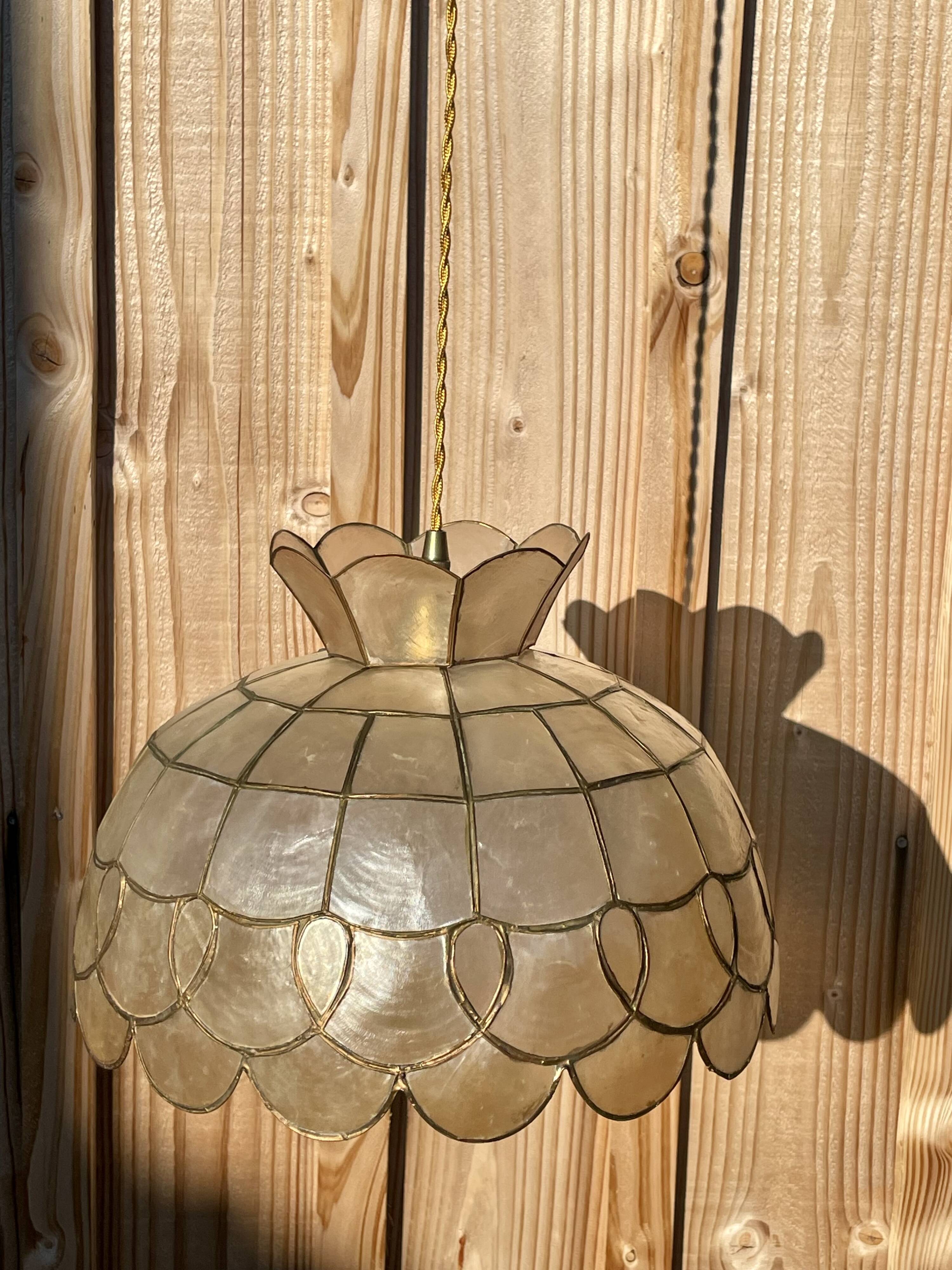Large pendant lamp with mother-of-pearl and brass shade
