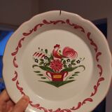 Porcelain plate vegetal pattern