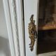 Armoire parisienne bonnetière vitrée