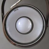 Suspended, hinged ball spot