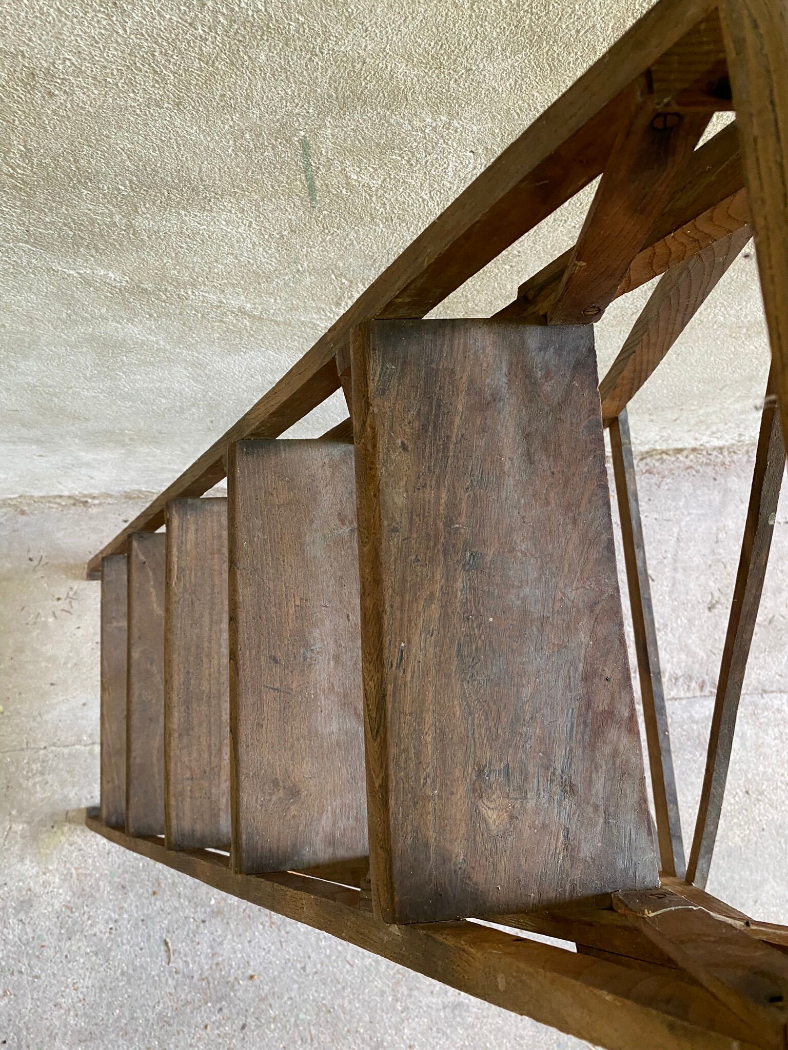 Vintage wooden painter's stepladder 6 folding steps