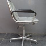 Fauteul  pivotant design 1970