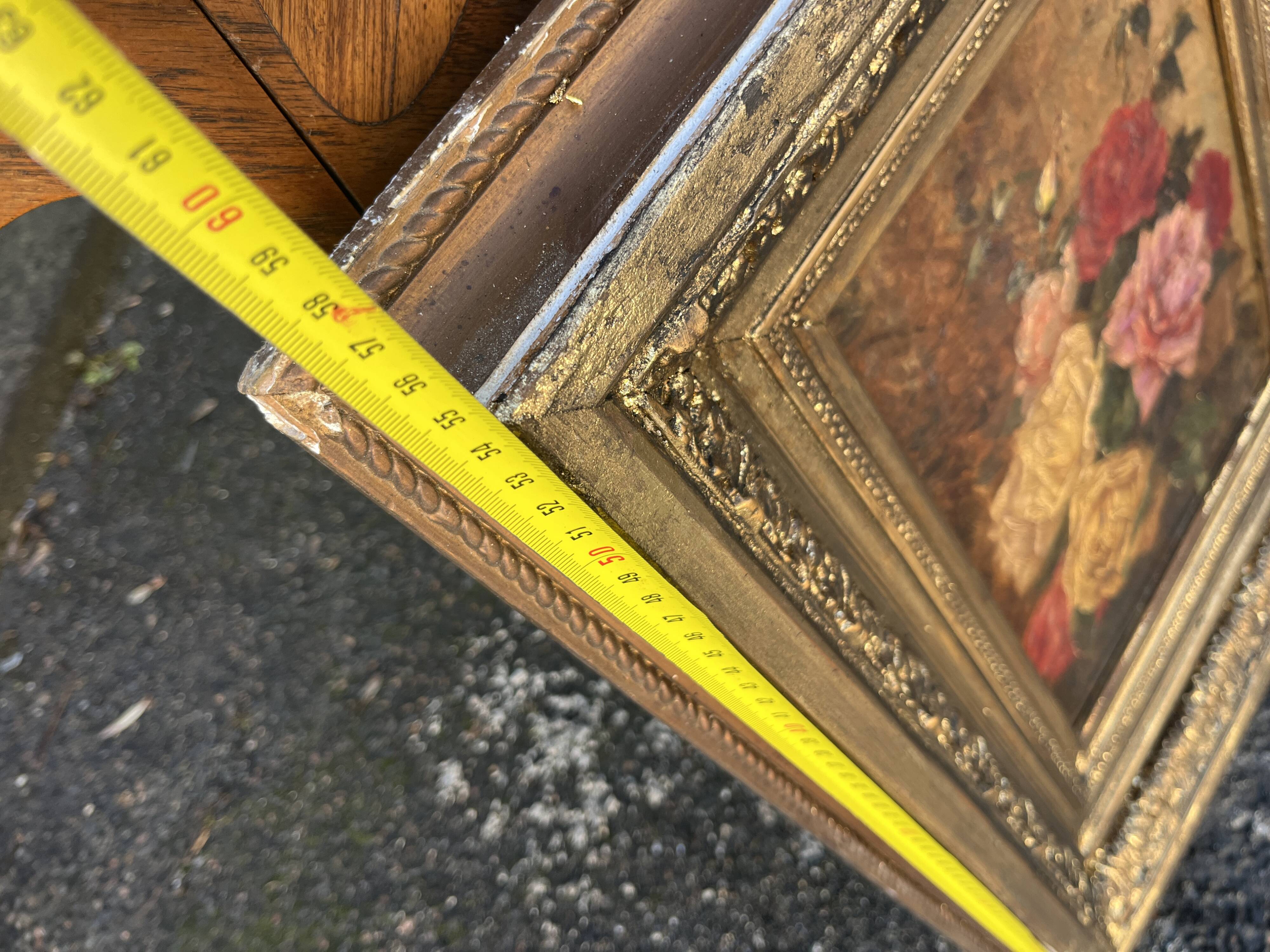 Antique Table XIX – Bouquet of Roses – Oil – Sculpted Gilded Frame