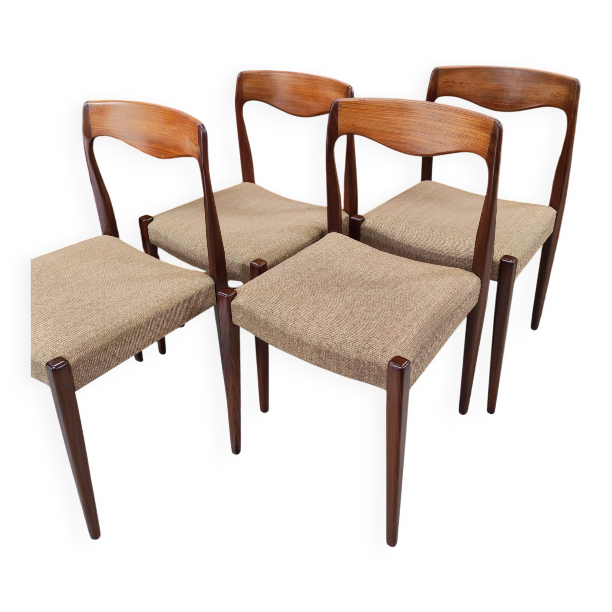 Set of 4 teak chairs in the style of Niels Otto Møller from the 1960s.
