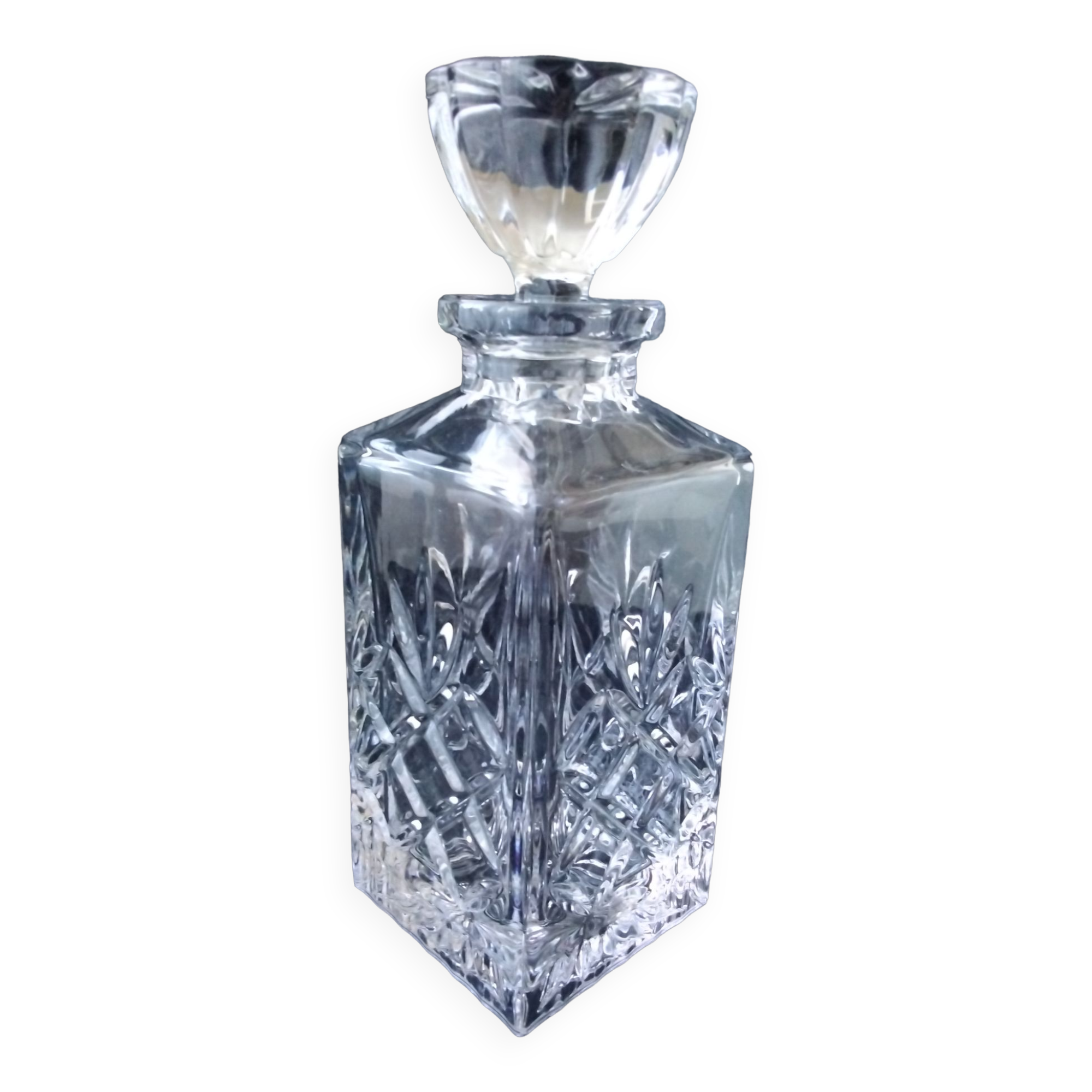 Crystal whisky decanter