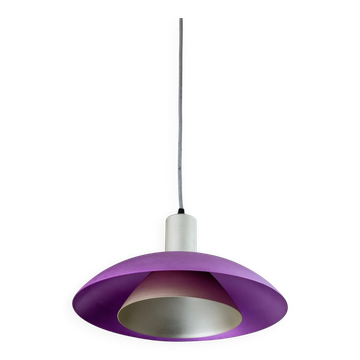Vintage metal ceiling suspension – postmodern Memphis style from the 1980s, purple, green, silver, striped cable, Pop Art interior, retro light fixture.