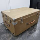 Bertault travel trunk