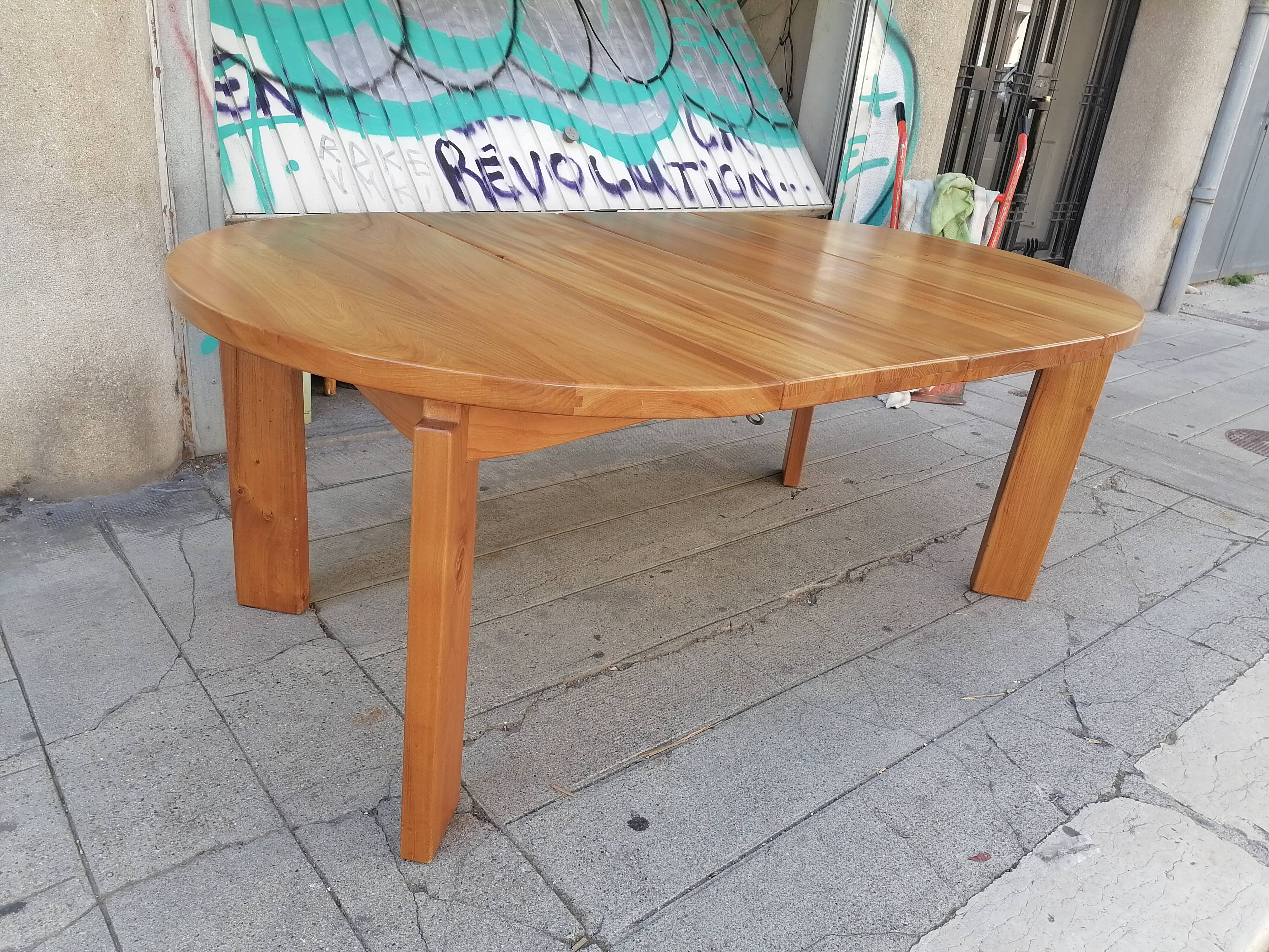 Table regain and six chairs