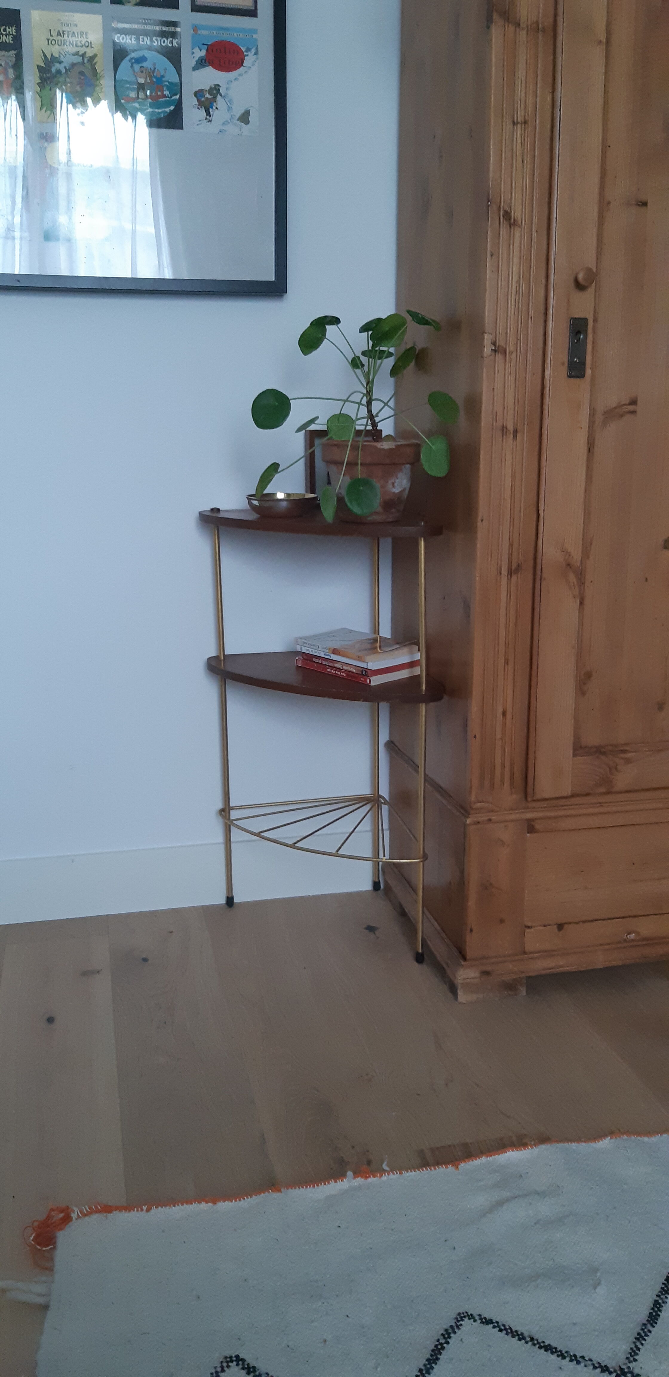 Gold metal corner shelf