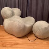 Big Mama" armchair designed by Gaetano Pesce, UP limited 40, B&B Italia