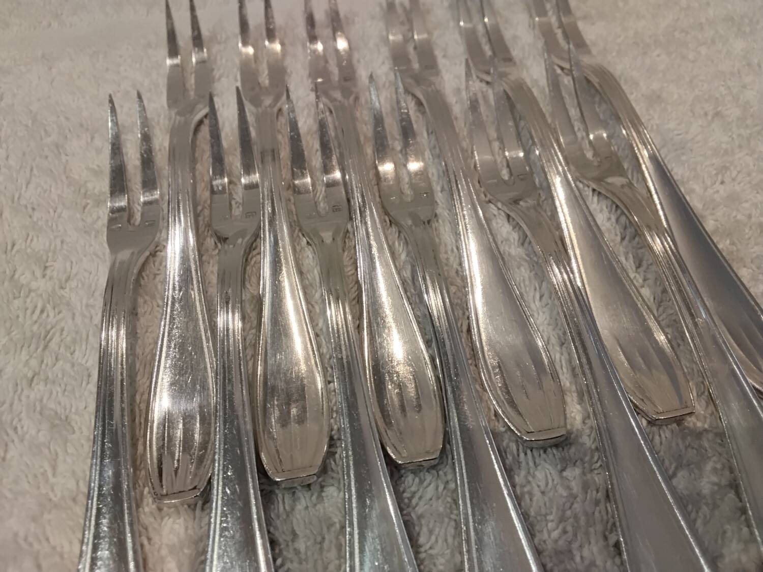 12 silver-plated metal snail forks, SFAM silversmith, Art Deco style