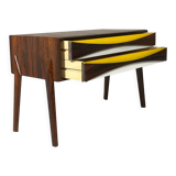 Commode en palissandre par Niels Clausen pour N.C. Møbler