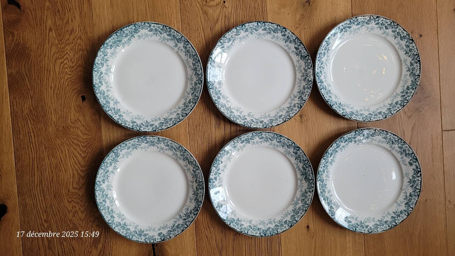 6 antique flat plates from Sté Céramique Maestricht