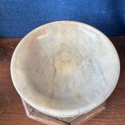 Beautiful footed bowl/trinket dish in alabaster.