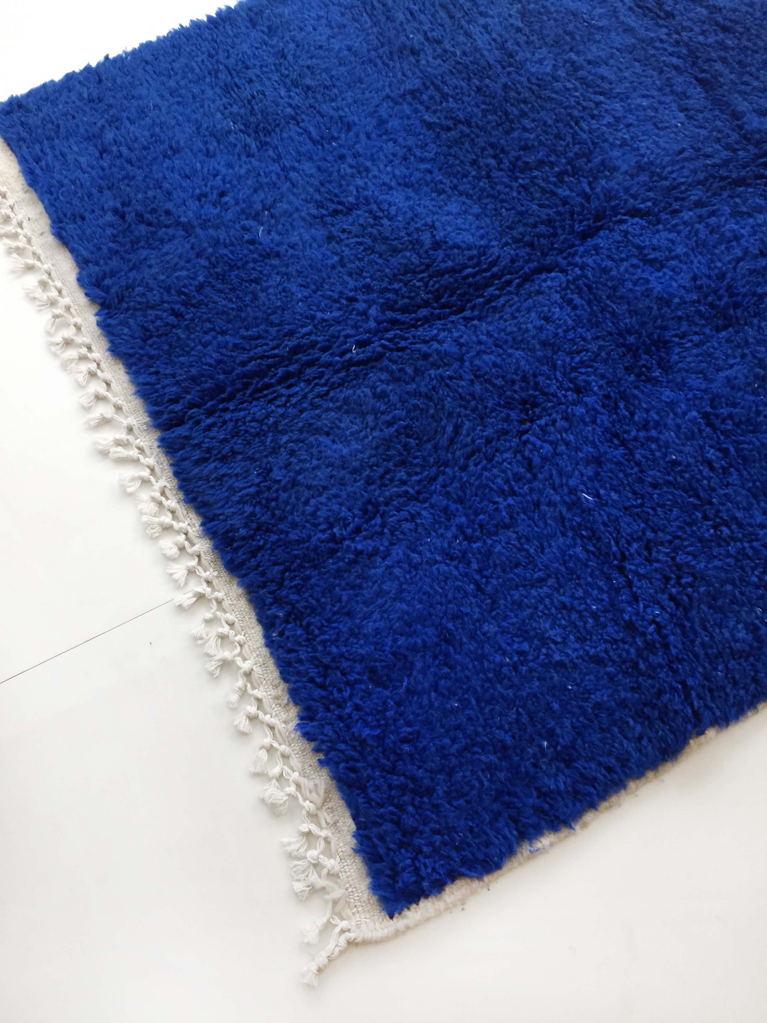 Moroccan Berber carpet beni ouarain uni blue majorelle 242x148cm