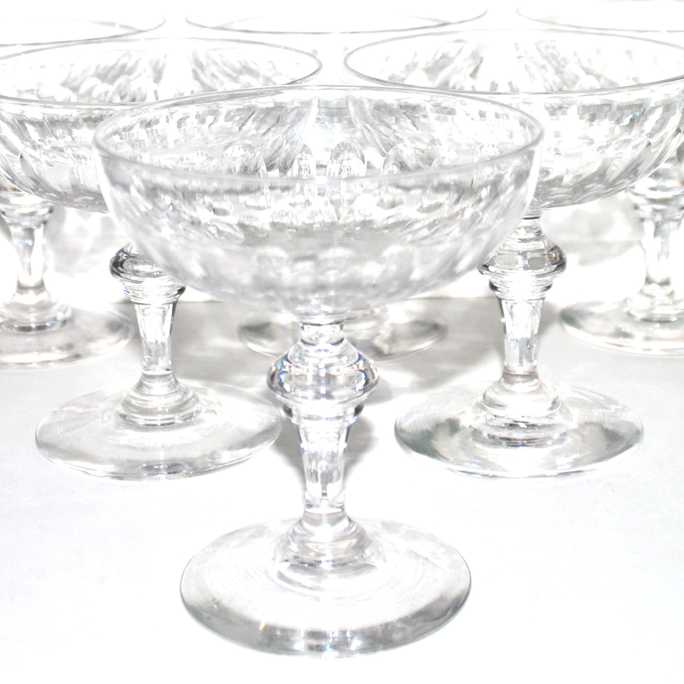 6 old champagne cups cristal cut from olives oves - Baccarat St Louis