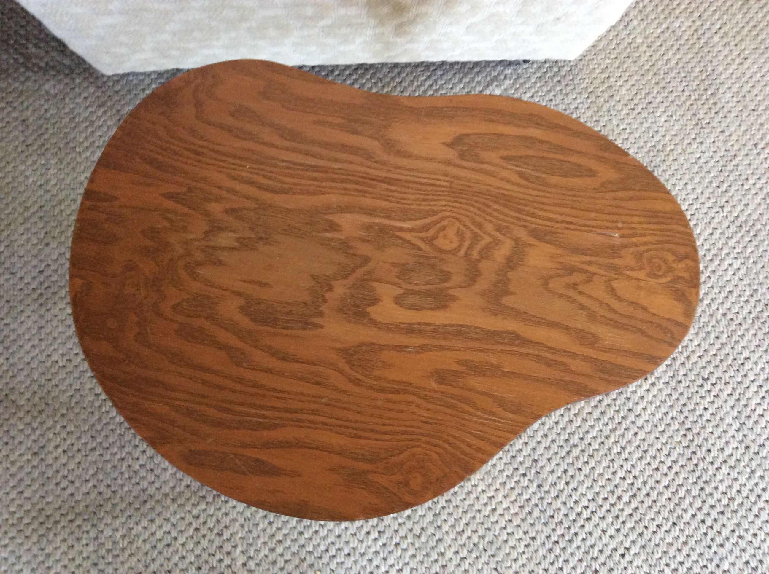 Side table pallet shape