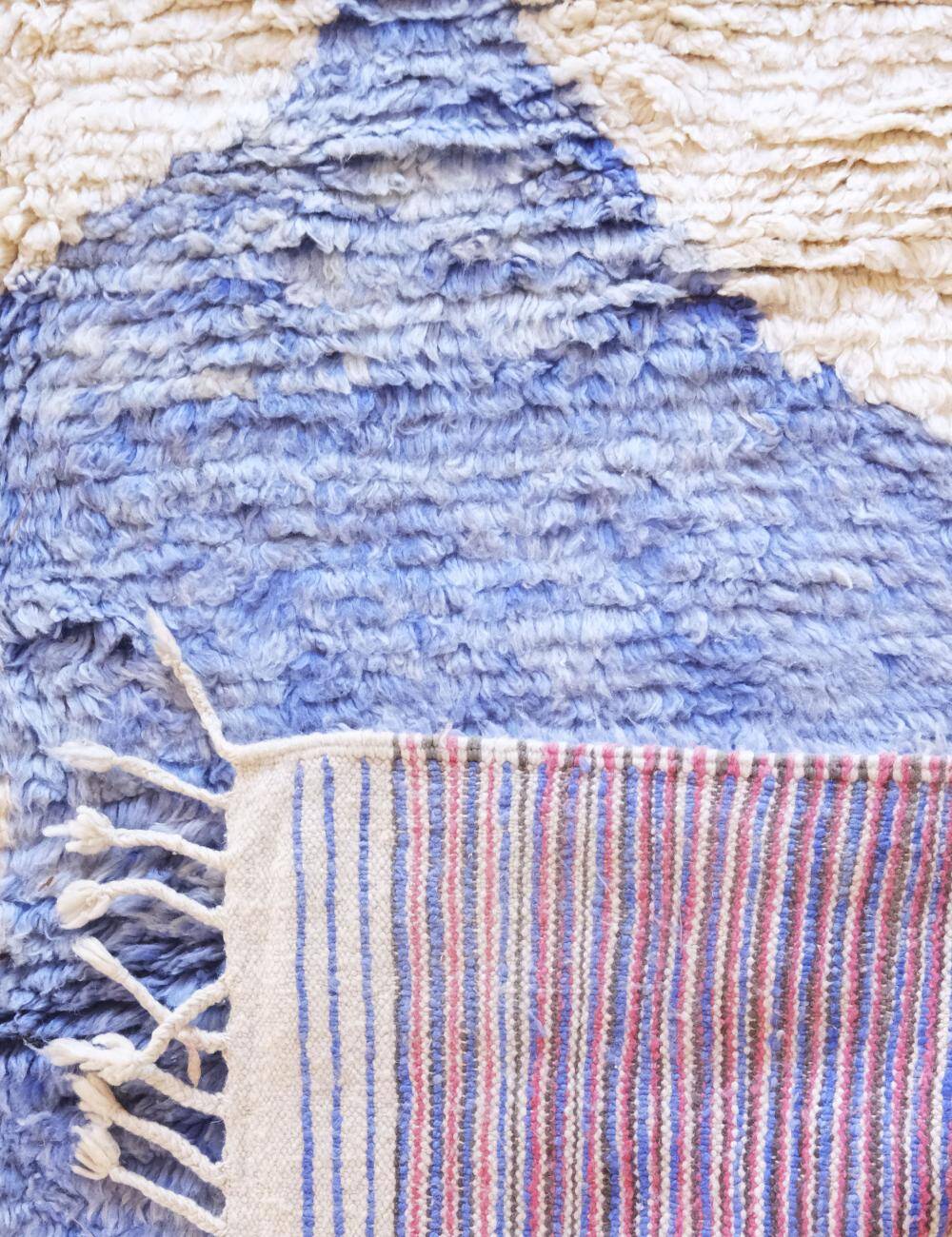 Modern Berber Rug - 340 x 212 cm