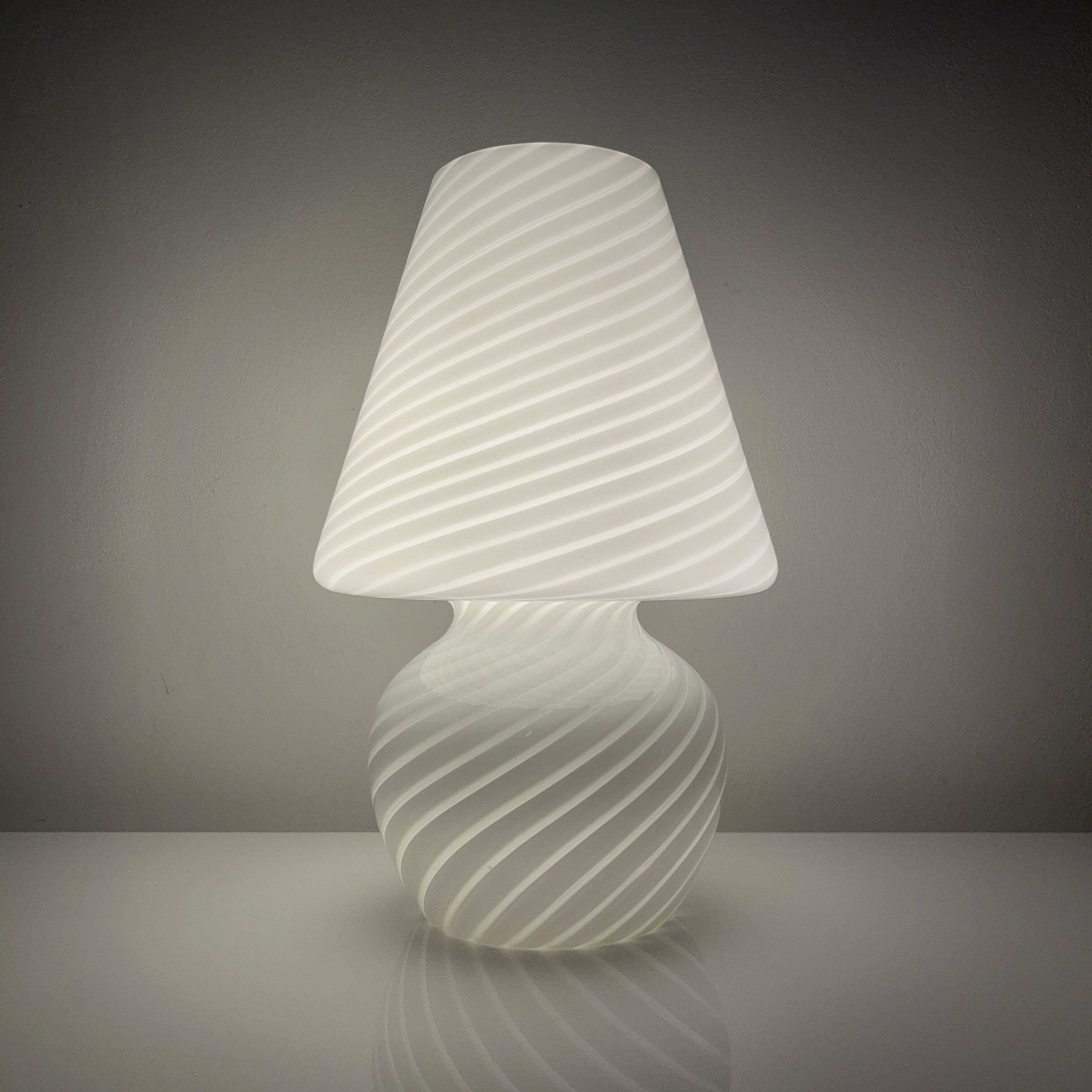 Murano mushroom lamp Italy vintage spiral decor glossy white