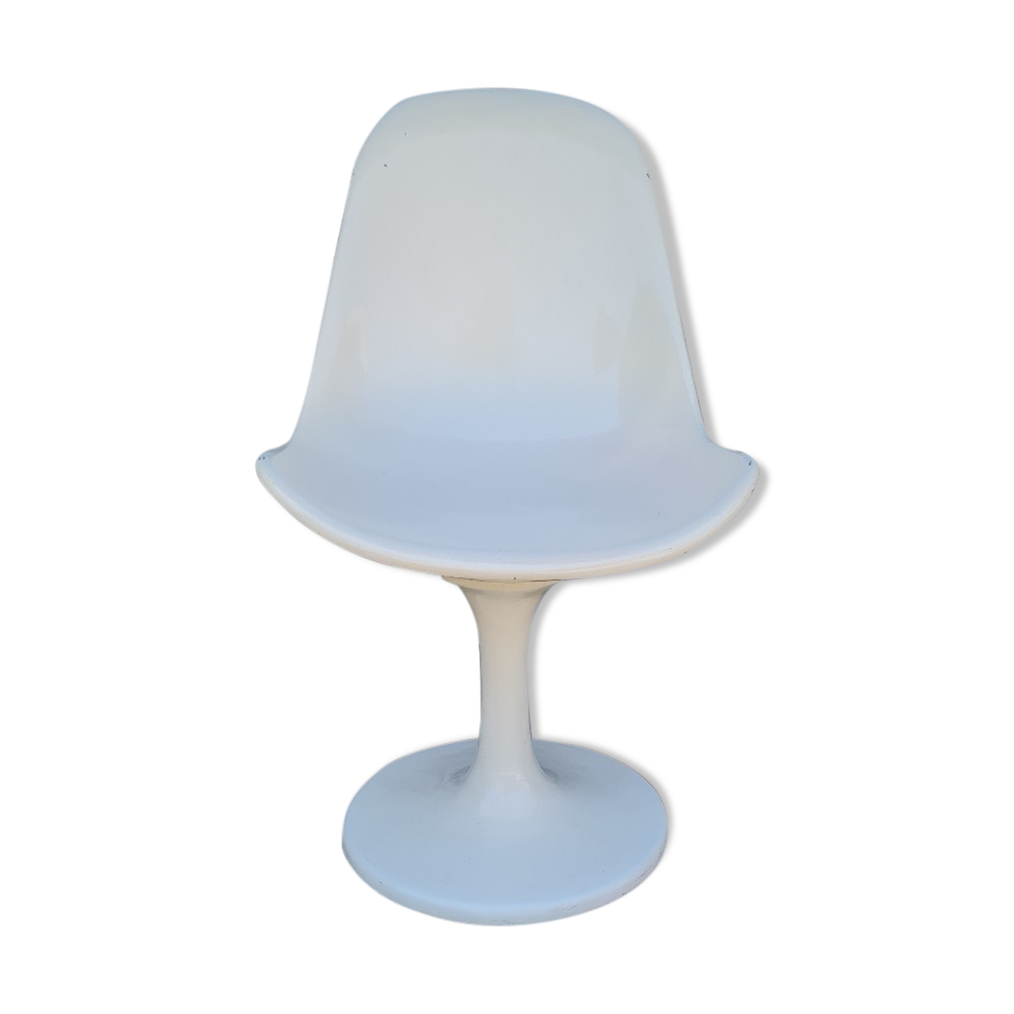 Fiberglass tulip chair 1970